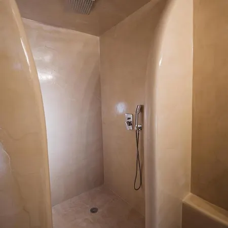 Magnificent Santorini | Euphoria | 1 Bedroom | Furnished Terrace With Private Pool | Stunning Sea Views | 이메로비글리