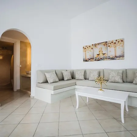 Magnificent Santorini | Euphoria | 1 Bedroom | Furnished Terrace With Private Pool | Stunning Sea Views | * 이메로비글리